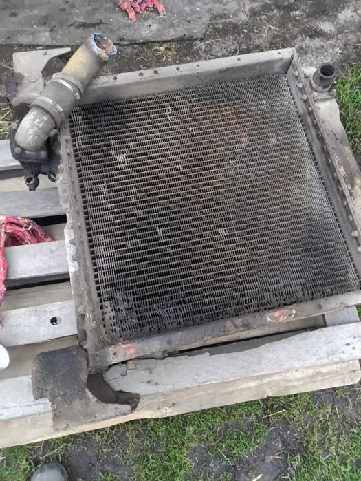 Продам редуктор та радіатор