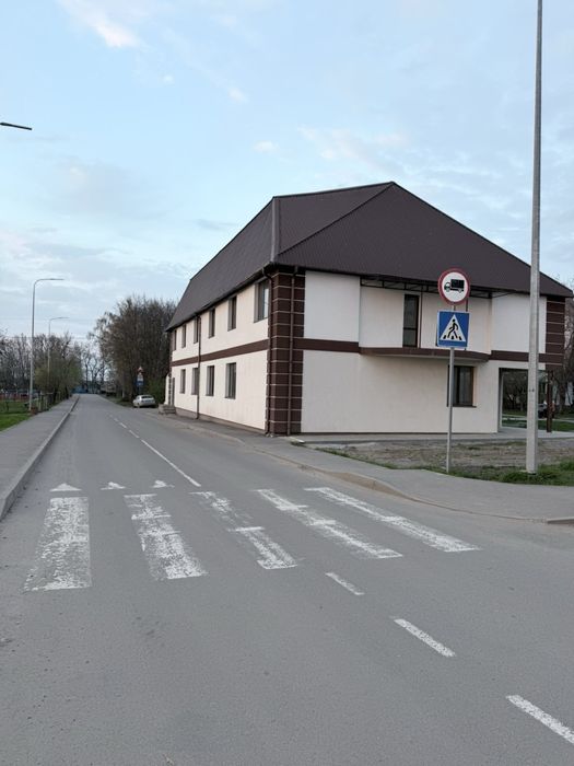 Продам комерційне приміщення
