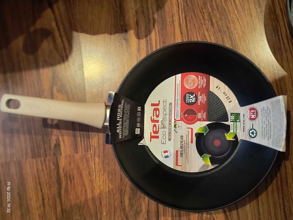 Dwie patelnie nowe Tefal