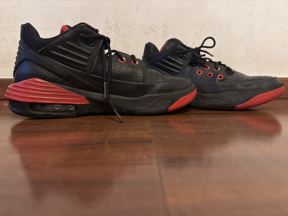 Buty nike jordan max aura 5 roz.40