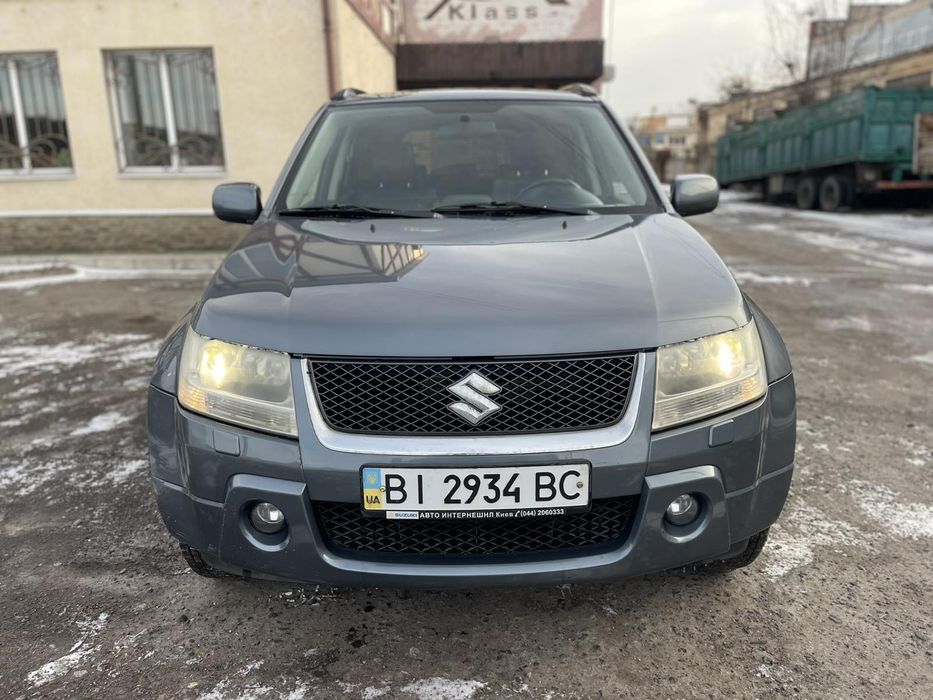 Suzuki Grand Vitara 2.0 Газ