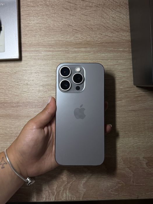 iPhone 15 Pro 256gb