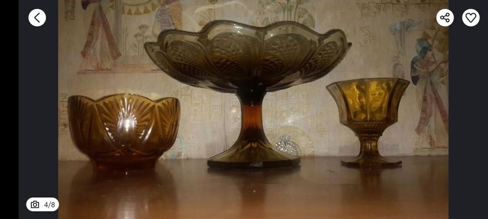На подарунок жінці