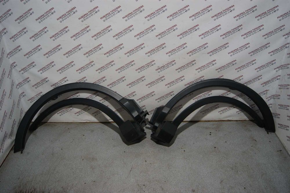 Накладка расширительная арки задняя левая Toyota RAV4 2016-2018