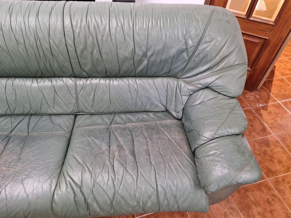 Sofá em pele sofá