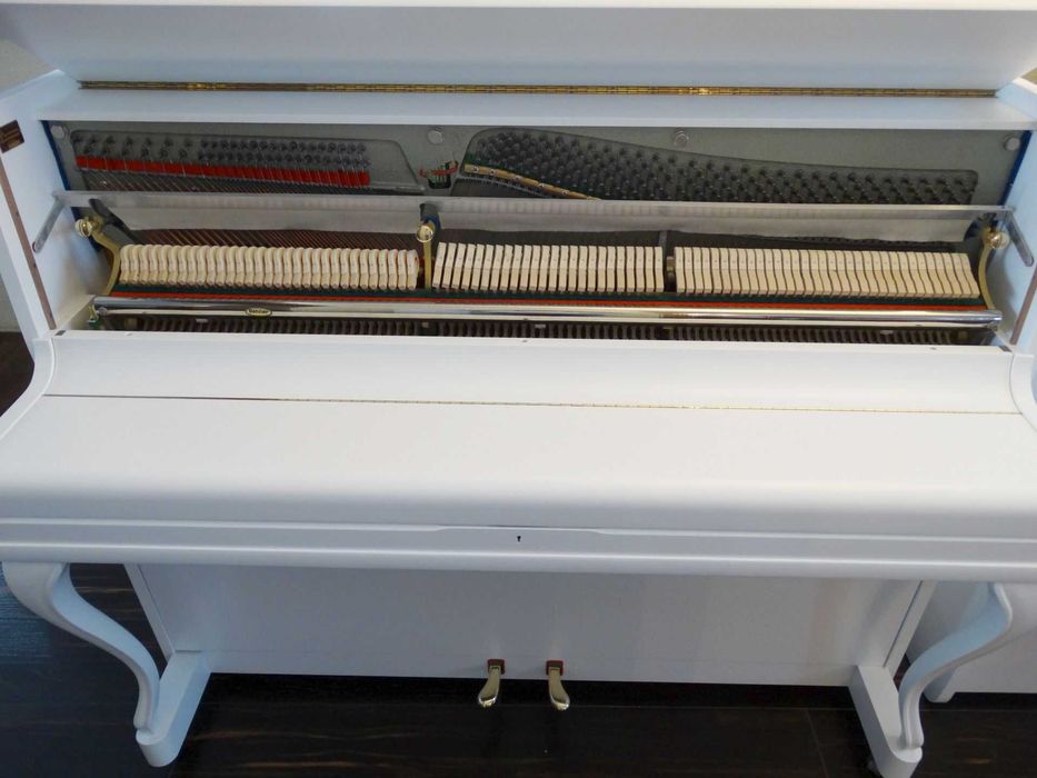 Pianino Nordiska 114 biale  od Piano Design