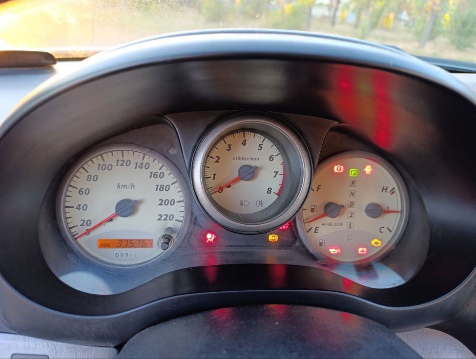 Продам Toyota Rav 4