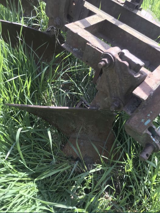 Плуг 3.30, плуг до Т 40