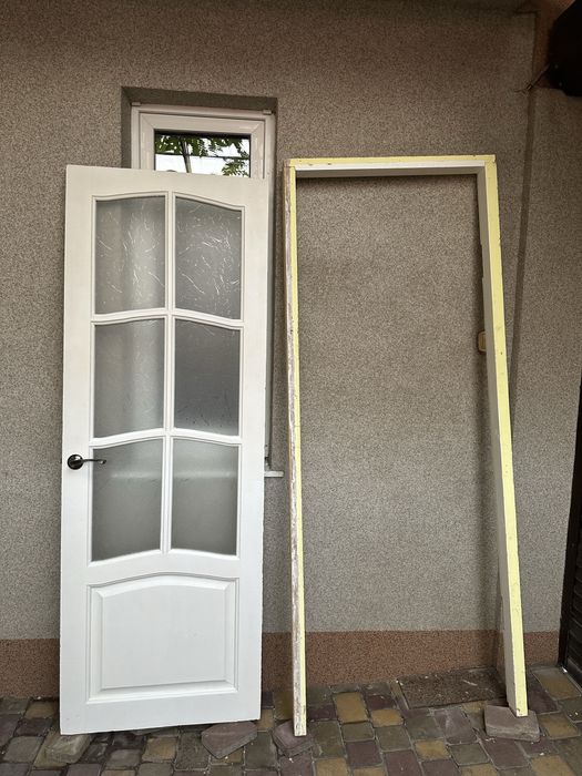 Деревʼяні двері