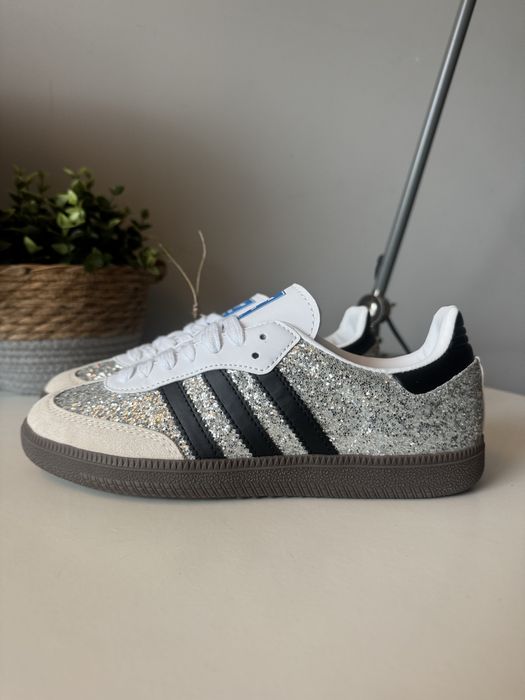 Sapatilhas Adidas samba brilhantes