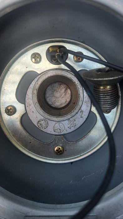 Кермо руль мерседес mercedes w123 рест, w126,w201,w124, r107