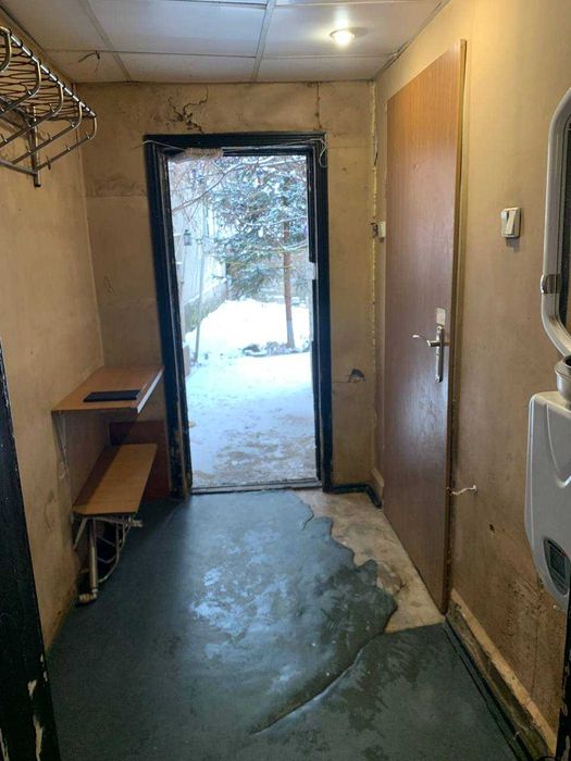 Продам частину домоволодіння (30кв.м)/ район пр. Науки/ Нагорка.