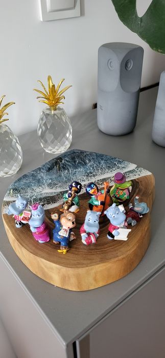 Figurki Kinder Surprise Niespodzianka 9 sztuk Happy Hippo