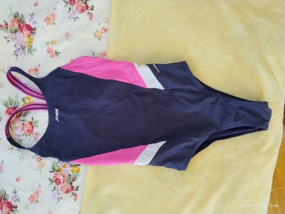 Продам купальник Joss