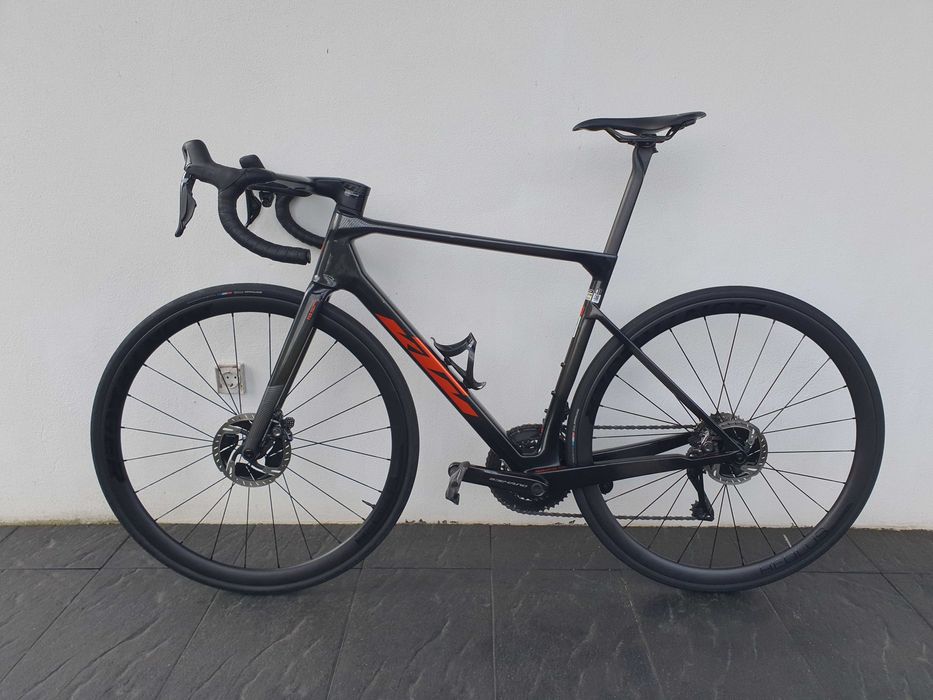 KTM Revelator Alto EXONIC (Dura-Ace Di2 24v) - aceito retoma