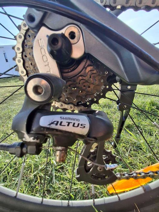 Rower Scott Sub Cross - rama aluminium M - koła 28'' - Shimano Altus