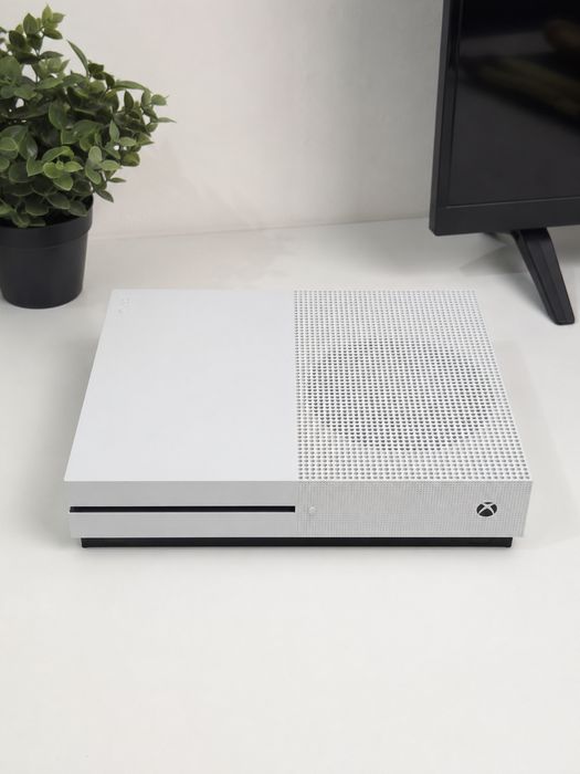 Xbox One S Avariada