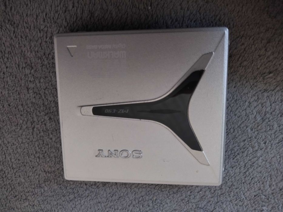 Sony MZ-E90 плеер мини диск