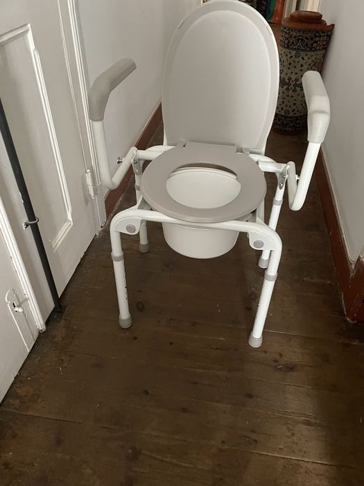 Cadeira sanitaria para quarto