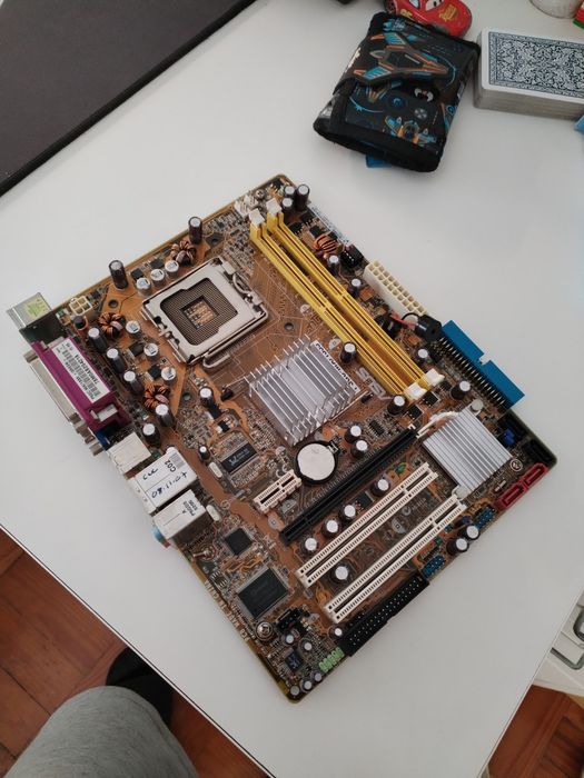 ASUS P5GC MX/1333 Motherboard