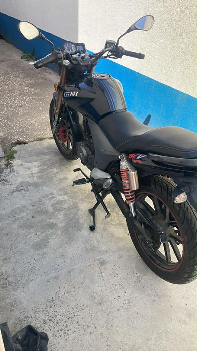 Moto Keeway RKV 125cc de 2015, em ótimo estado