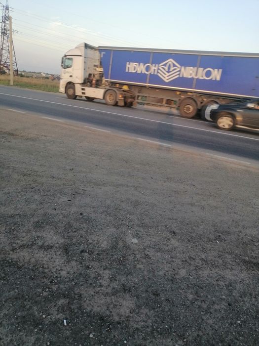 Срочно продам 4,2 гектара земли на трассе фасад от хозяина