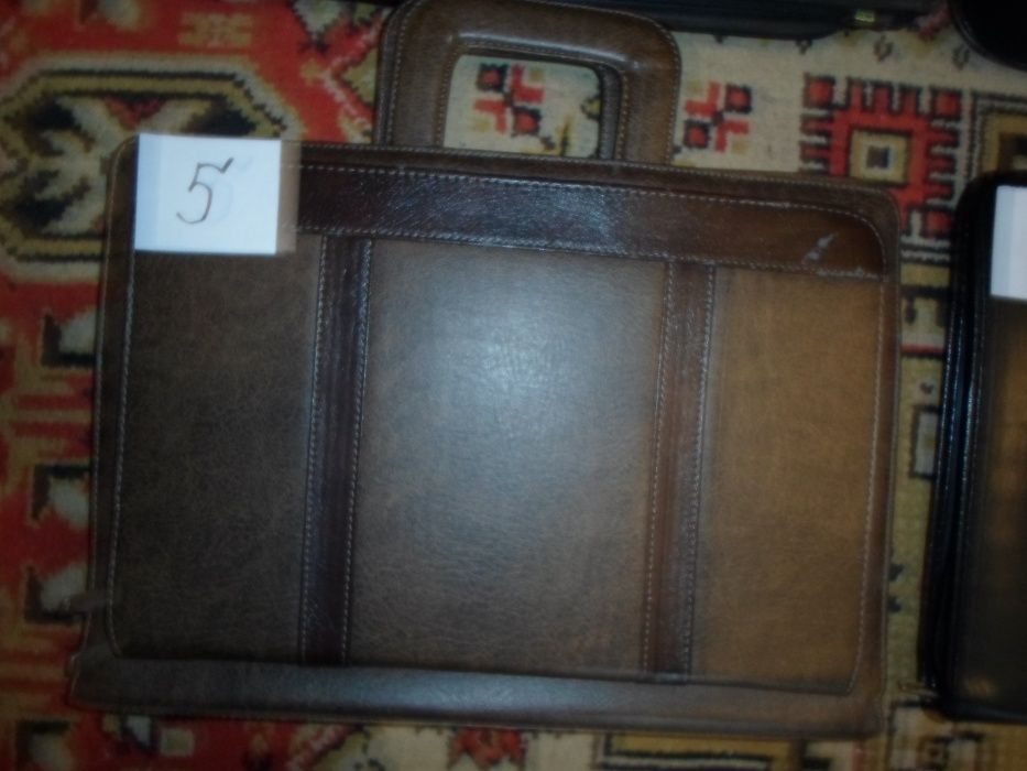 Портфели, сумки, папки из кожи и кож. зама.