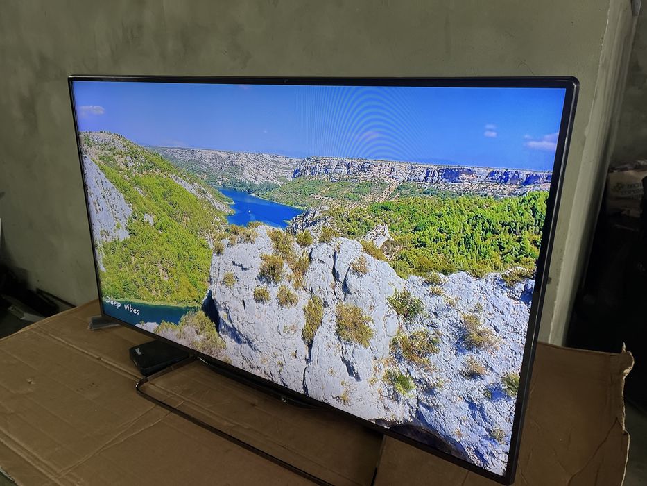 Телевізор Philips 42 дюйми 42WET