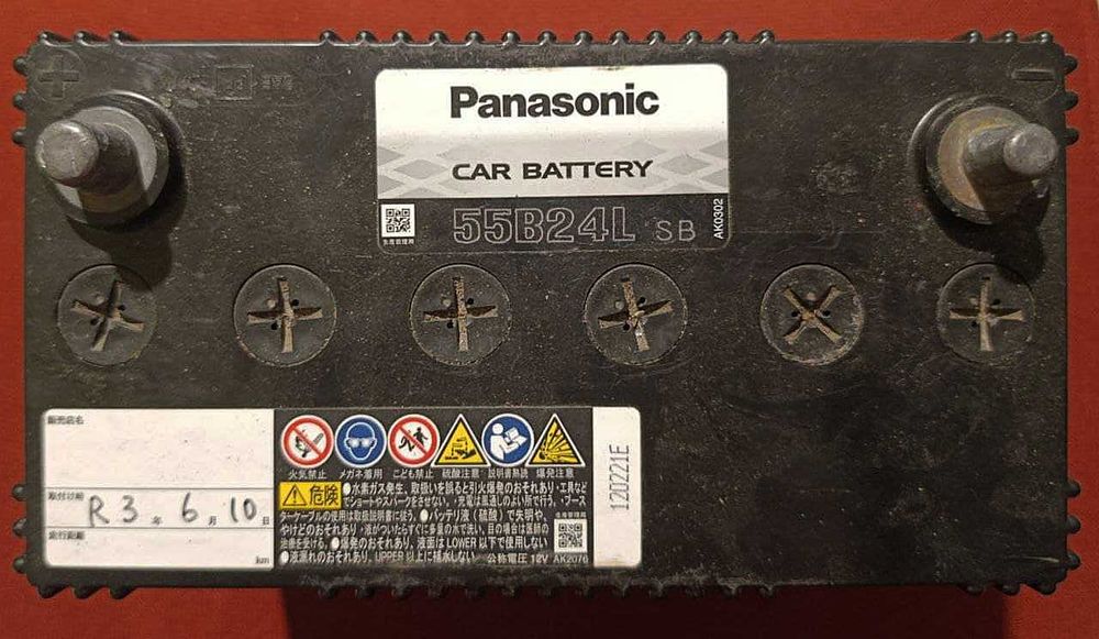 Акумулятор автомобільний Panasonic 55B24L