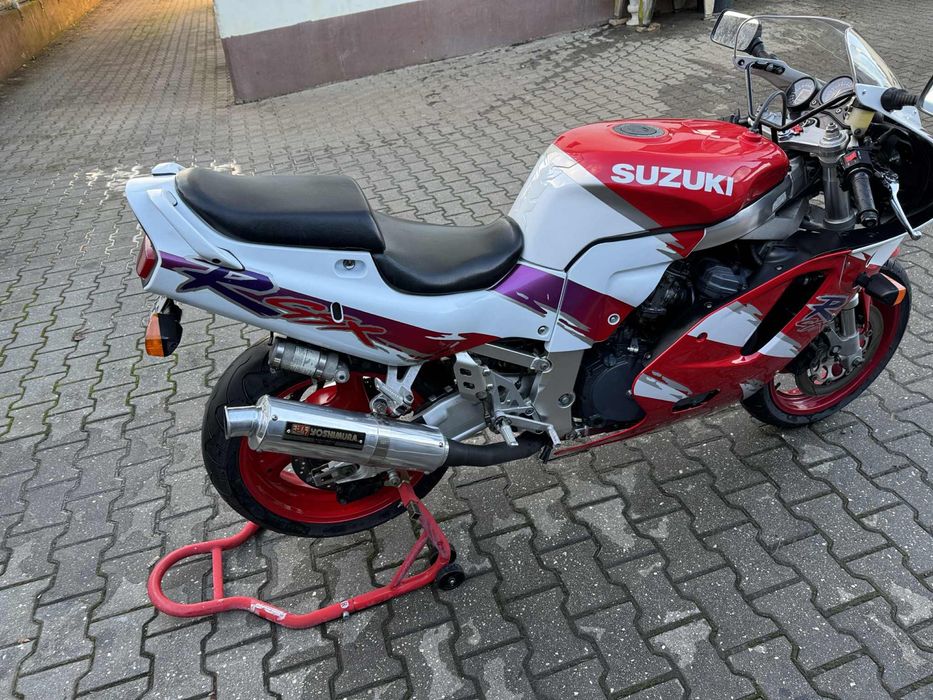 Suzuki gsxr 750 w