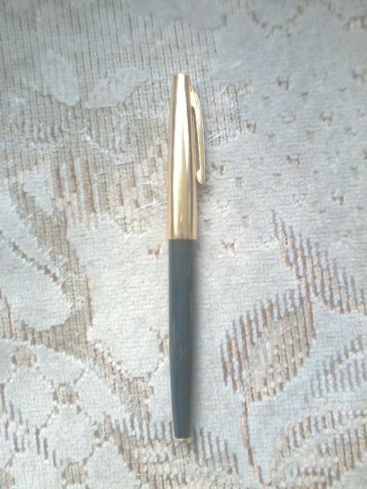 Продам ручку перьевую, раритет