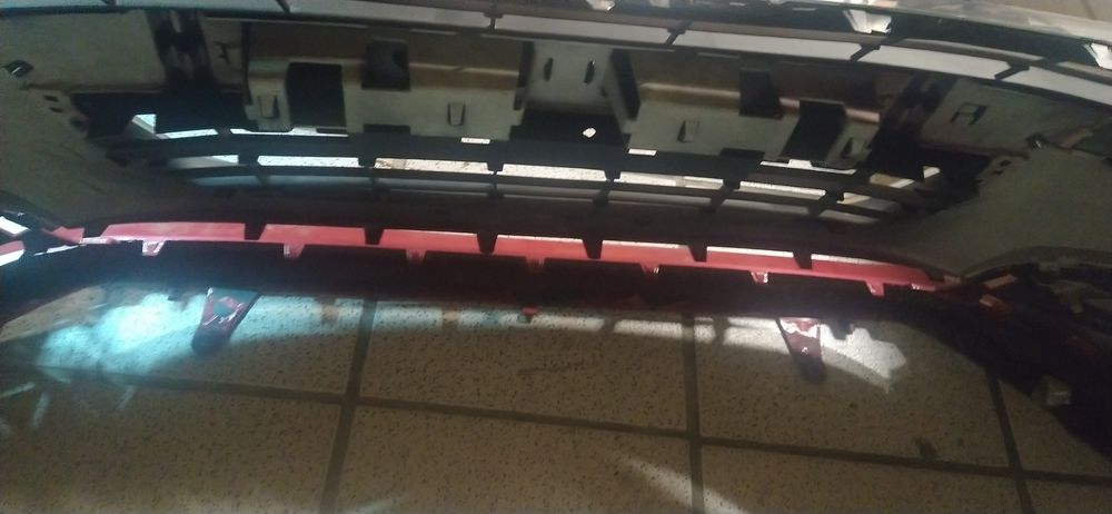 Material Peugeot 208