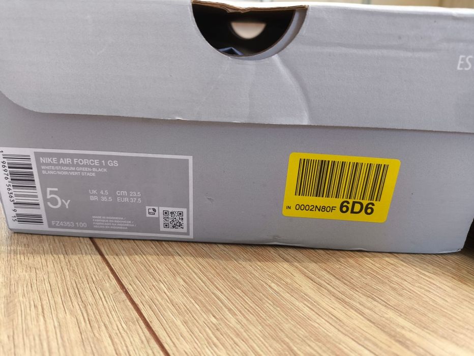 Używane Nike Air Force 1, rozmiar 37.5 kupione w sierpniu 2024r