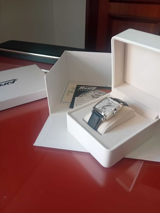 Tissot Heritage cronómetro automático COSC edição limitada