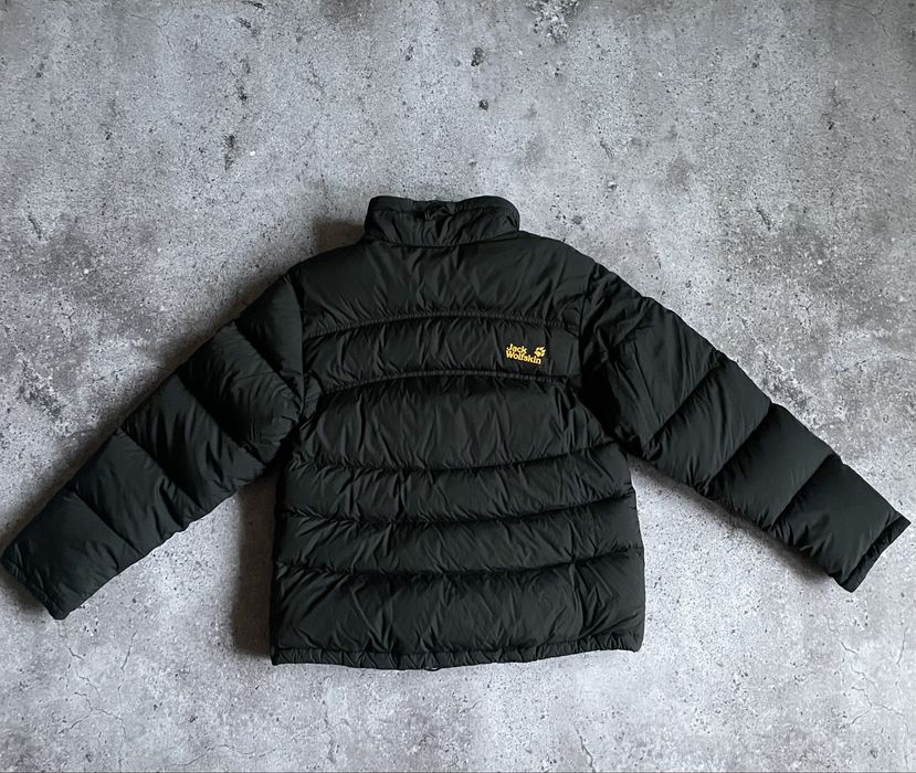 Жіночий пуховик Jack Wolfskin