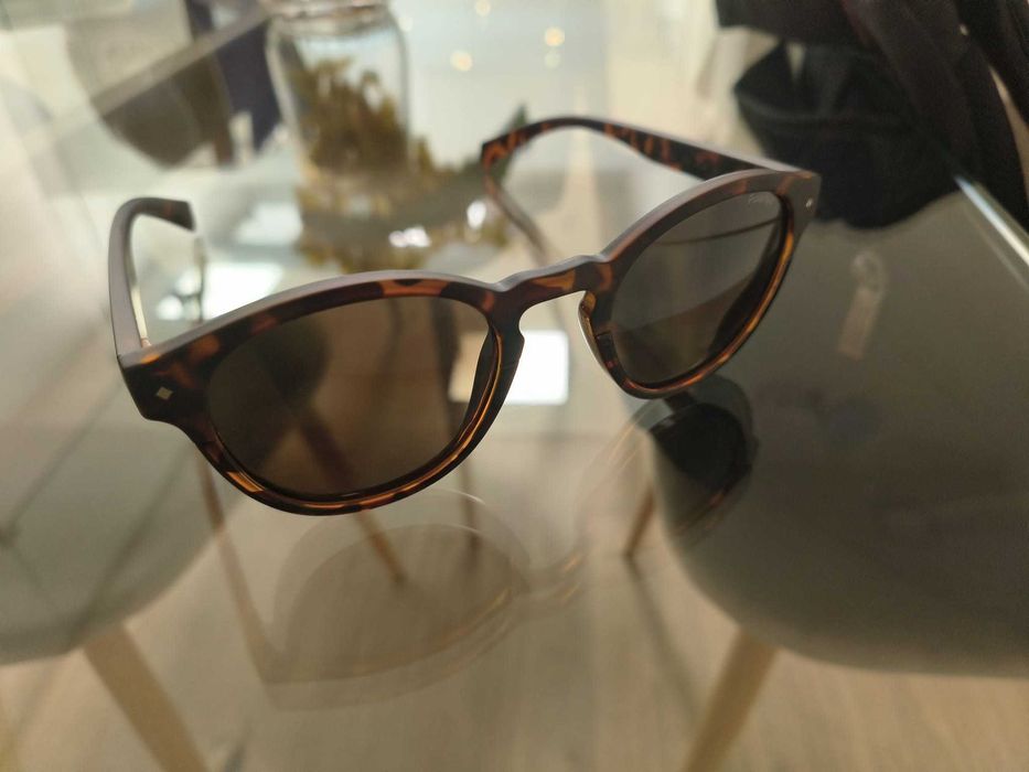 Vendo óculos de sol Polaroid