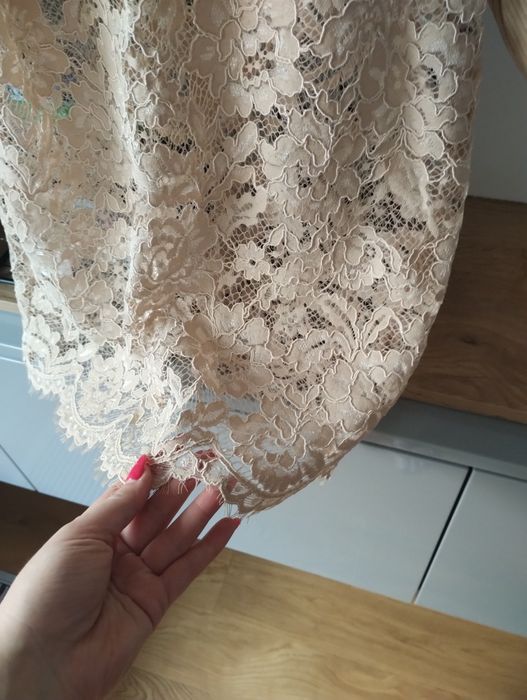 Oryginalna bluzka Red Valentino L koronka
Bluzka oryginalna Red Valent