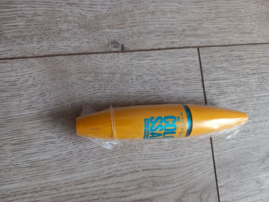 Tusz do rzęs Maybelline Colossal Volum