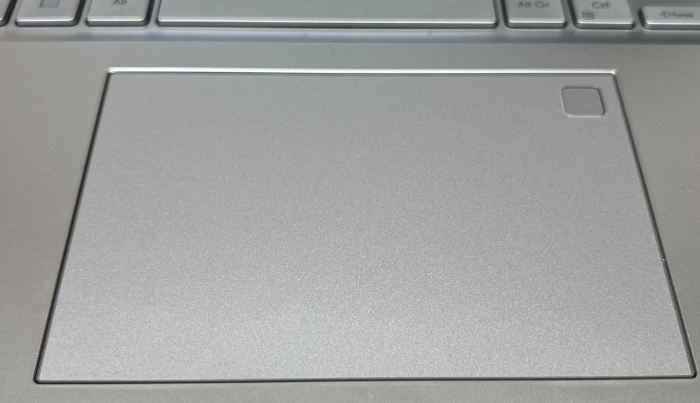 ASUS Vivobbok-i5-1135G7-16Gb de Ram-Intel Iris Xe graphics card-512Gb