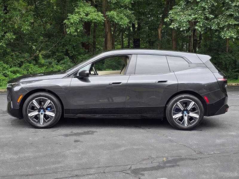 2024 BMW iX xDrive50