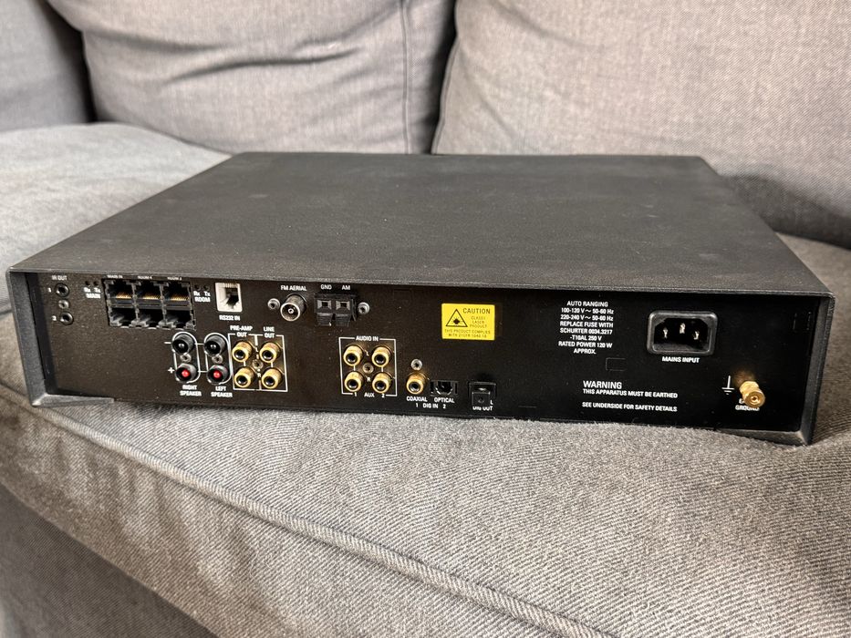 Linn Classic Music zintegrowany wzmacniac cd tuner uszkodzony