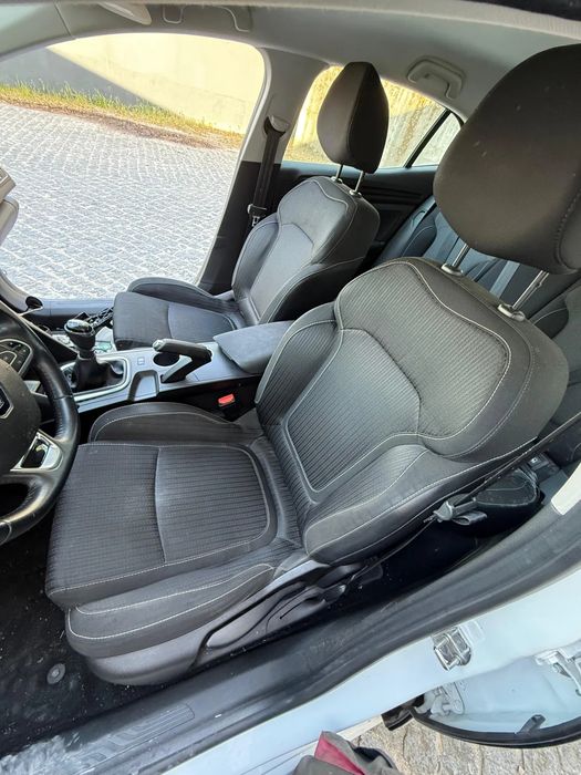 Renault Megane IV 1.5DCI Ano 2017 Para Peças