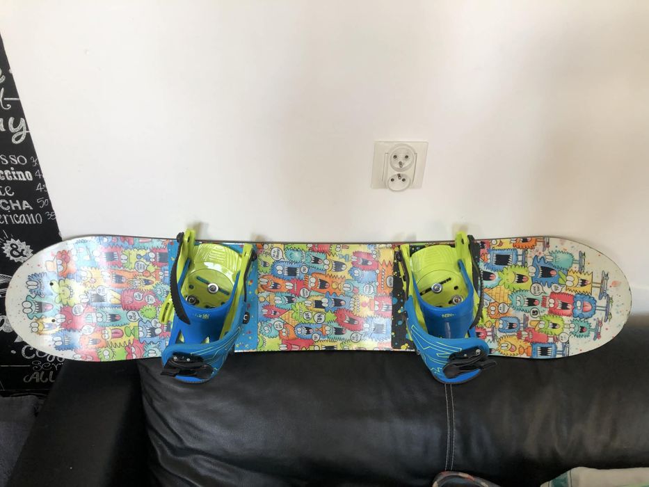 Deska snowboardowa Burton Chopper 110 cm + wiązania Raven + gratisy