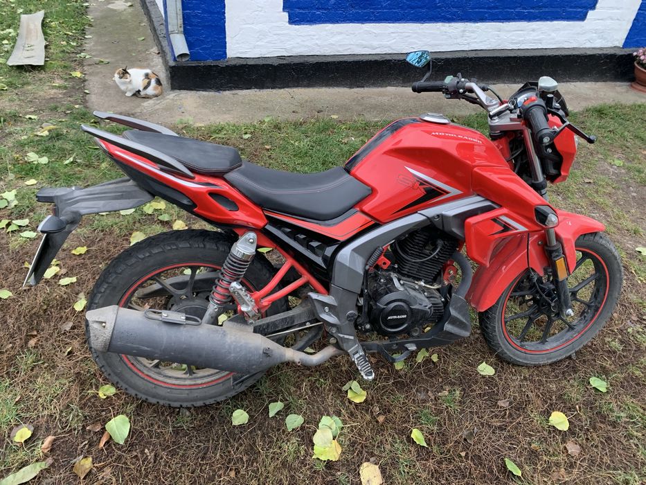 Мотоцикл ML200 Shark