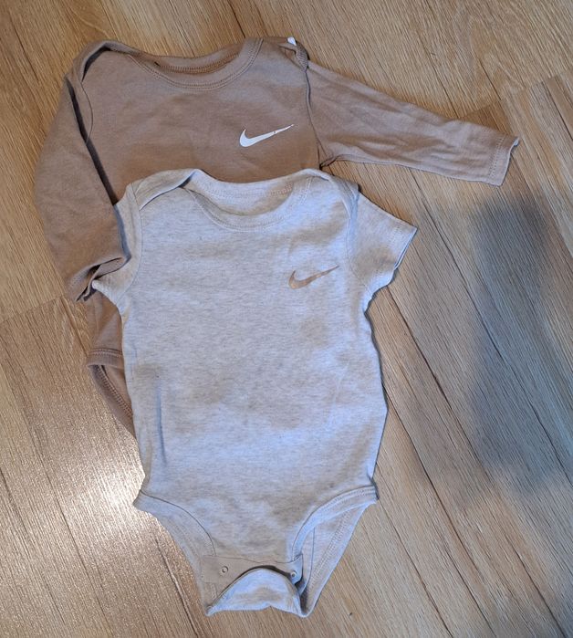 Ubrania niemowlęce paka rozmiar 68