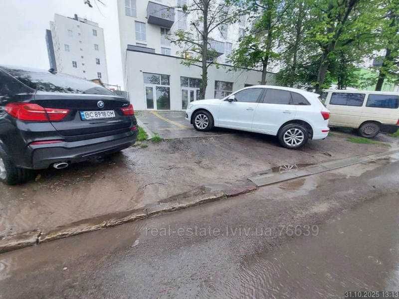 Здається в оренду комерційне приміщення Львів Рудненська