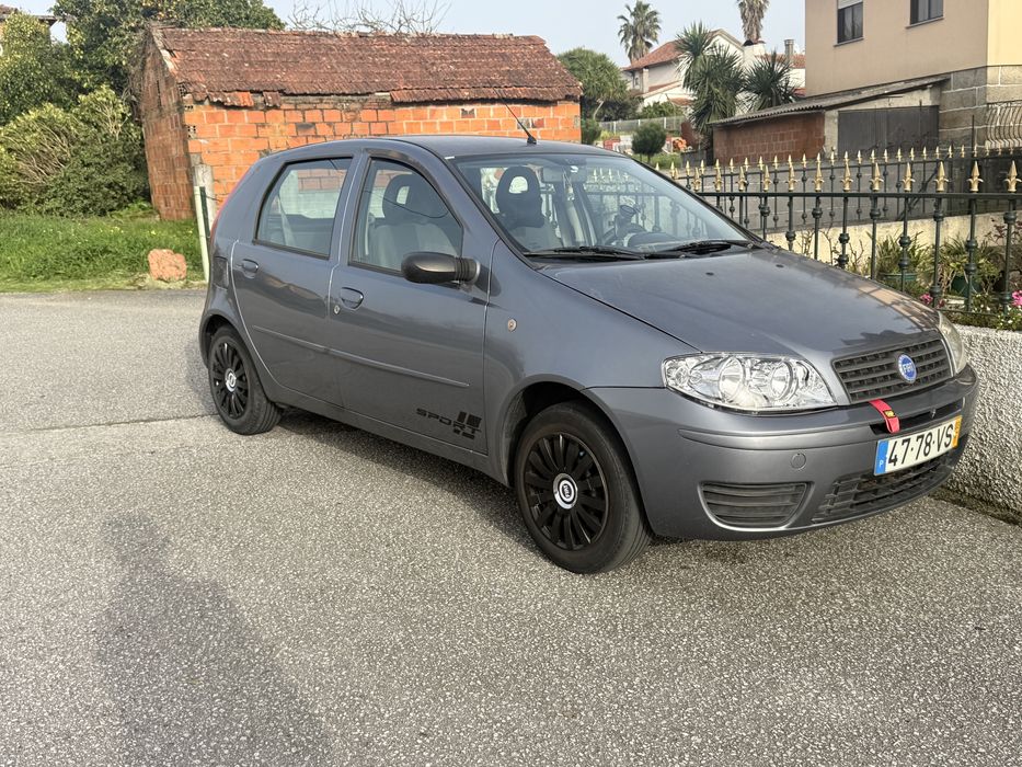 ANO 2003 FIAT PUNTO carro do dia a dia