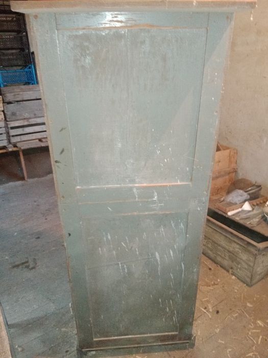 Продам антикварную тумбу-умывальник