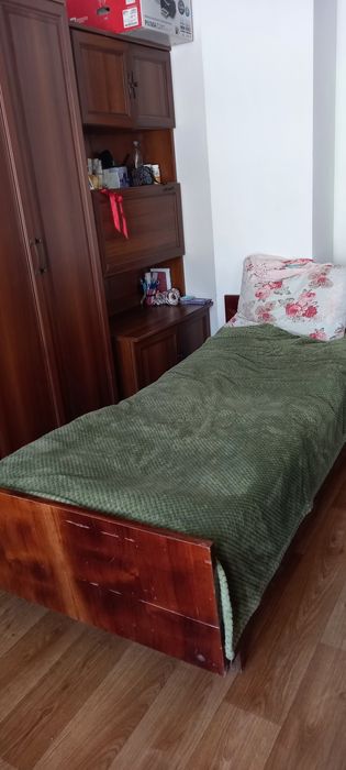 Кімната для дівчат в районі автовокзалу