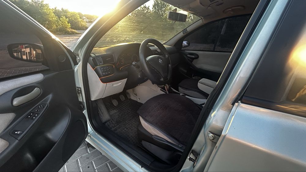 Fiat Stilo 2004 VIN ZFA19200000529436 фото оголошення 9 з 15